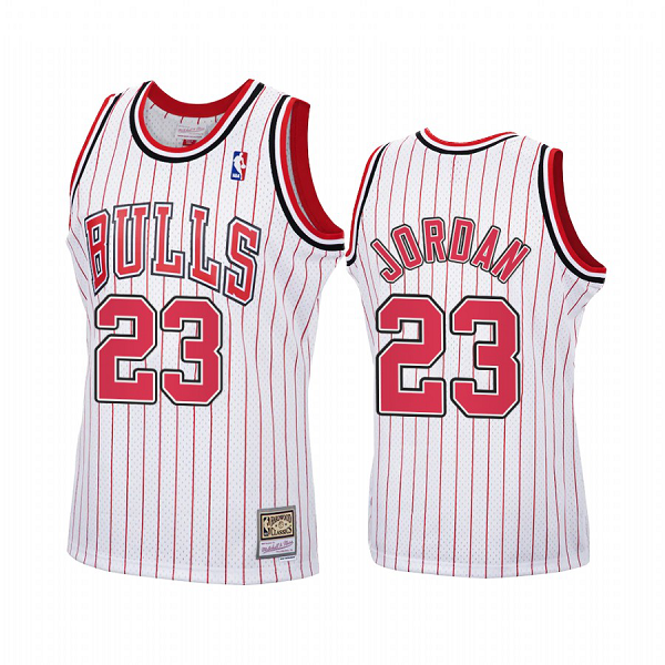 Men's Chicago Bulls #23 Michael Jordan Mitchell & Ness White 1995-96 Hardwood Classics Reload Swingman NBA Jersey