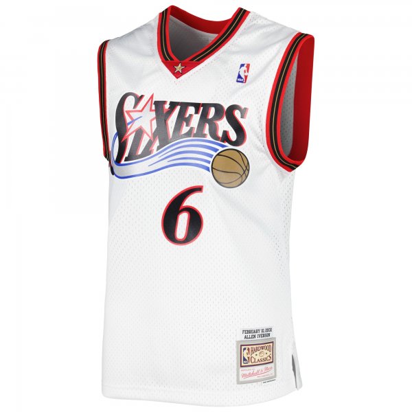 Men's Philadelphia 76ers Allen Iverson Mitchell & Ness White 2001/02 Hardwood Classics Swingman Jersey